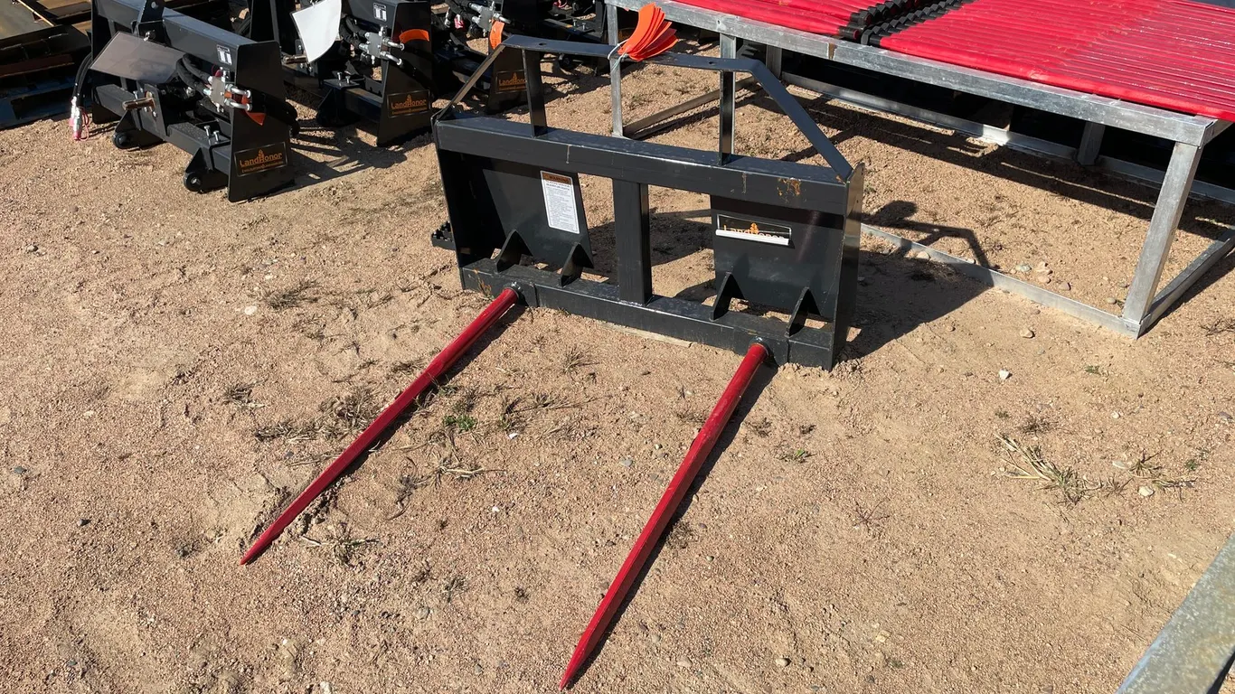 LandHonor Skid Steer Bale Spear Attachment