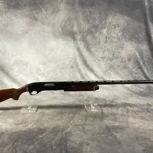 Remington 870 Magnum, 12 Ga. Pump Action Shotgun, SN: DU826270