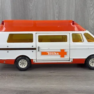 1970's Tonka Lite Rescue Ambulance, 19", Metal
