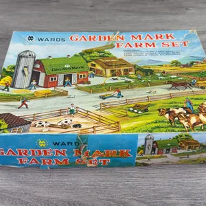 Montgomery Wards Garden Mark Farm Set, 12"×9"×3"