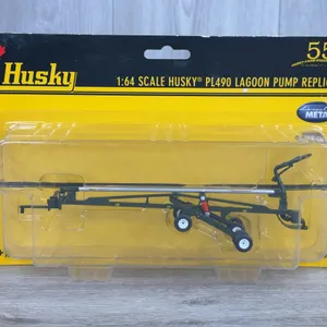 Husky PL490 Lagoon Pump Replica, 1/64, DCP