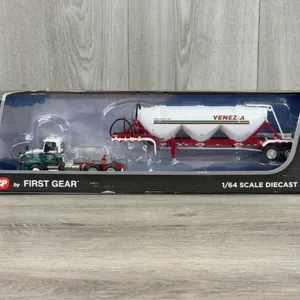 Venezia Bulk Transport Mack Anthem Day Cab W/Heil Pneumatic Tanker-Trailer, 1/64