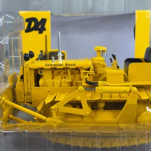 Caterpillar D4 Tractor W/No.4S Bulldozer, 1:16, SpecCast Collectibles