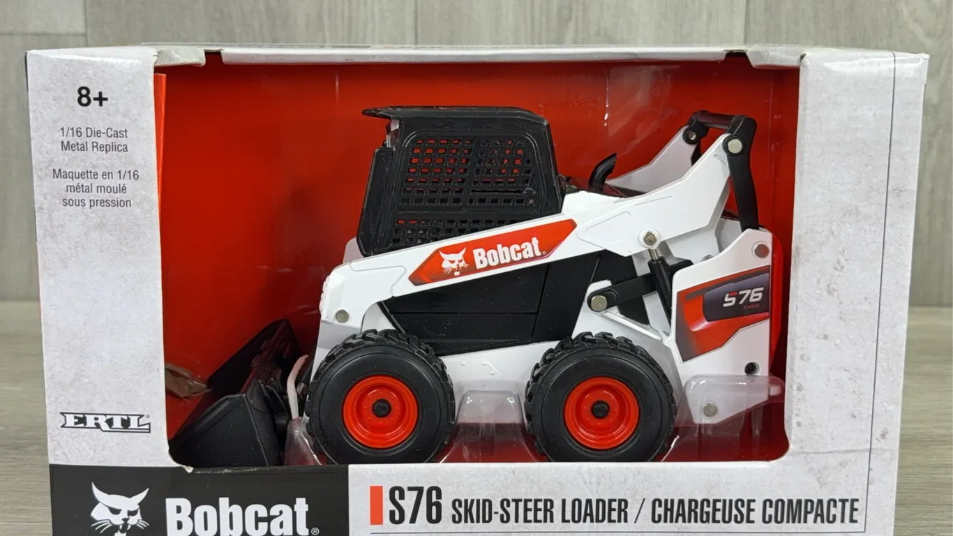 Bobcat S76 Skid-Steer Loader, 1/16, Ertl
