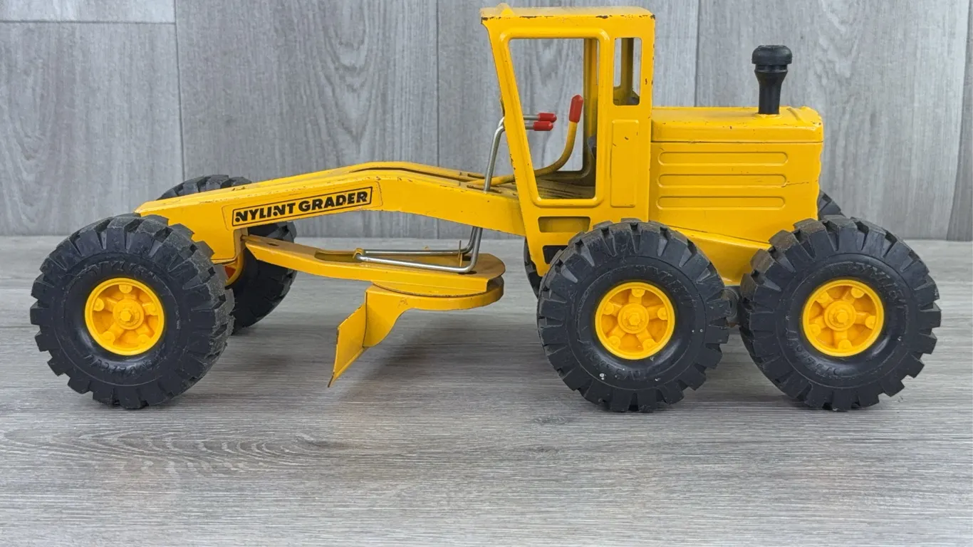 Nylint Grader, 17"