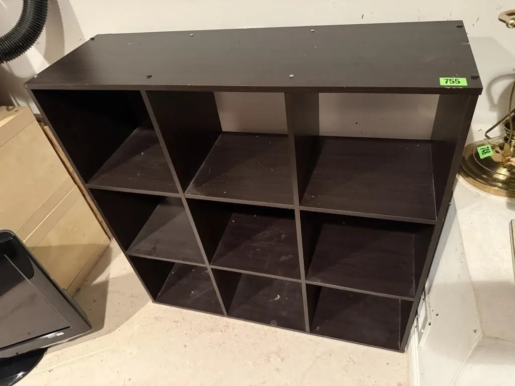 Storage cube shelf