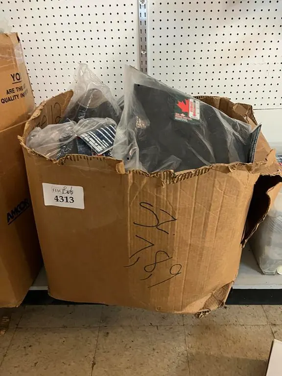 Box of Replacement Liners for Boots