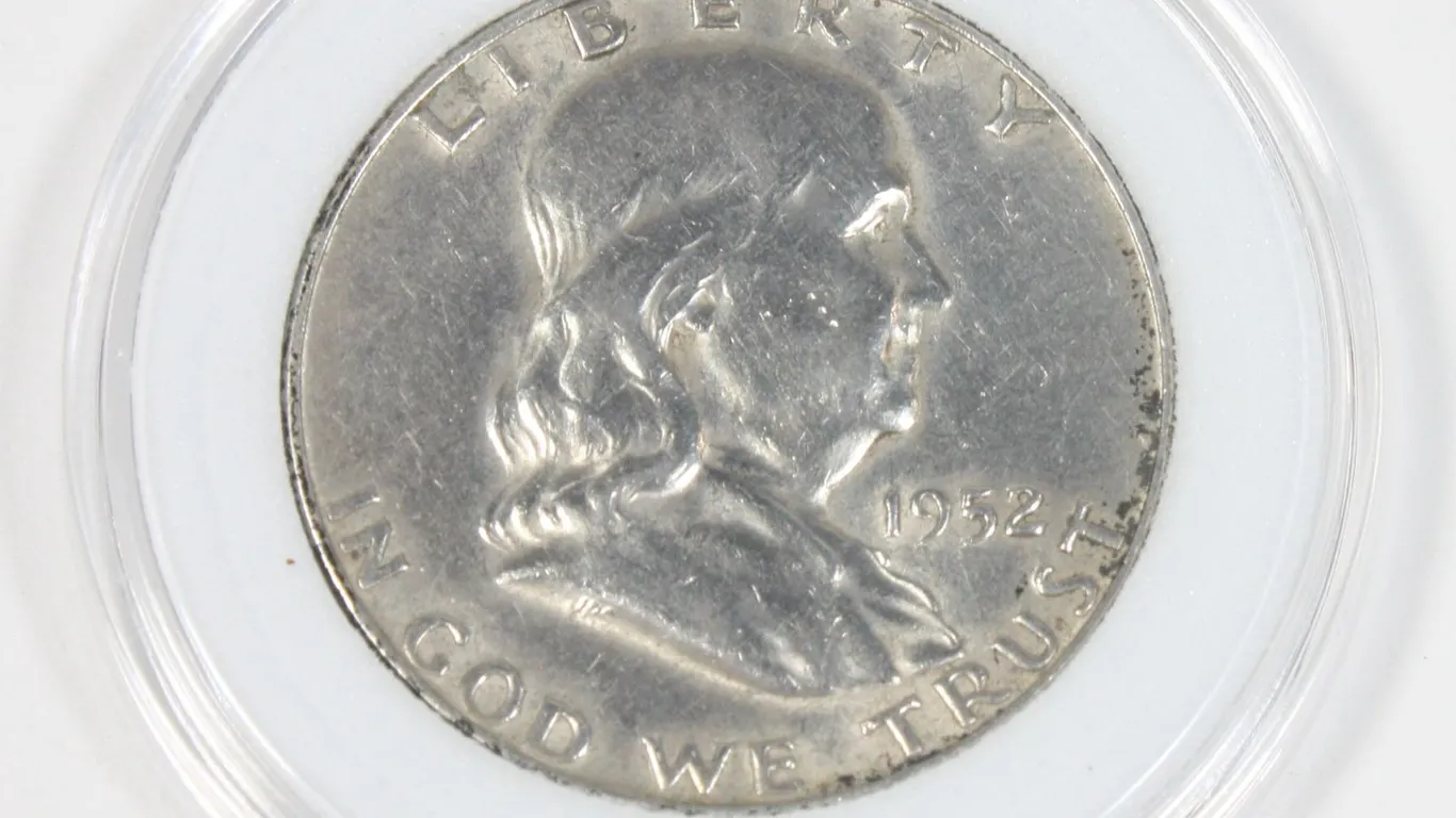 1952 U.S. FRANKLIN SILVER HALF DOLLAR