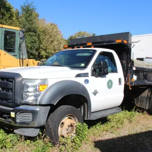 2016 Ford F-550 Super Duty Dump Truck