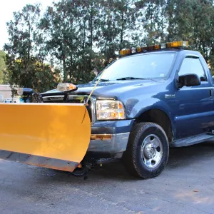 2006 Ford F-250 Super Duty Pickup Truck with Plow