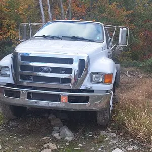 2010 Ford F650 Cab and Chassis