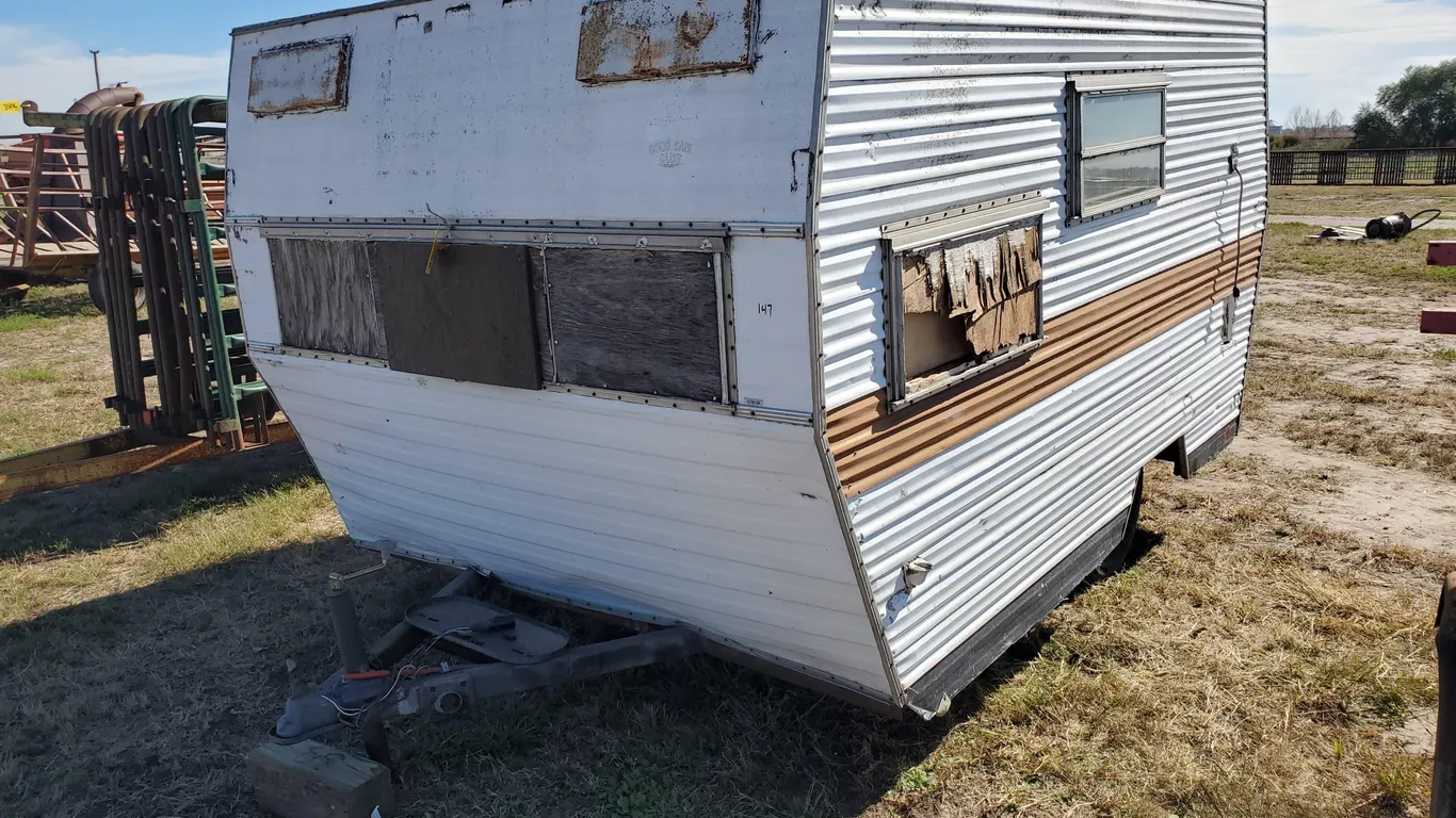 Utility Box Camper - 11FT