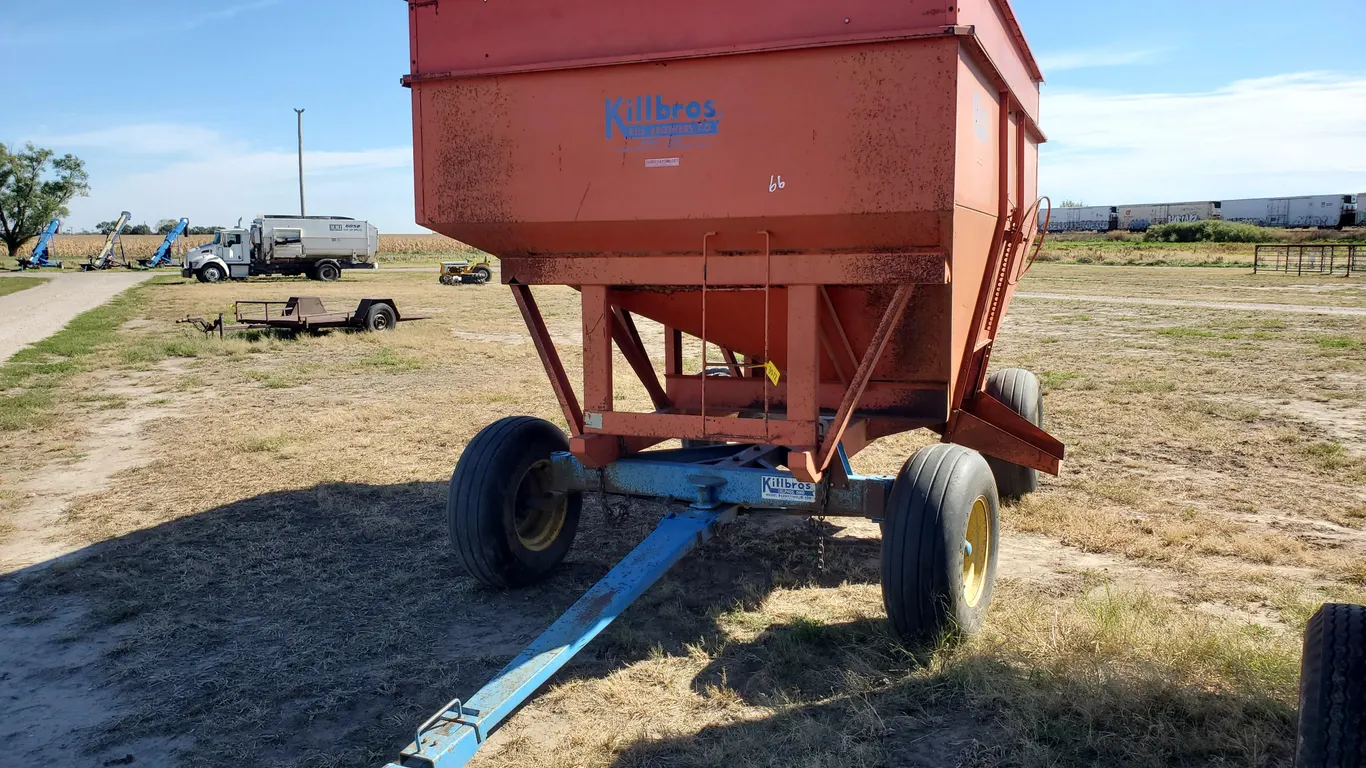 Killbros 350 Bushel Gravity Wagon