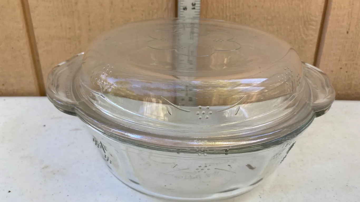 Vintage Covered Casserole In The Cloverhill Pattern By Pfaltzgraff