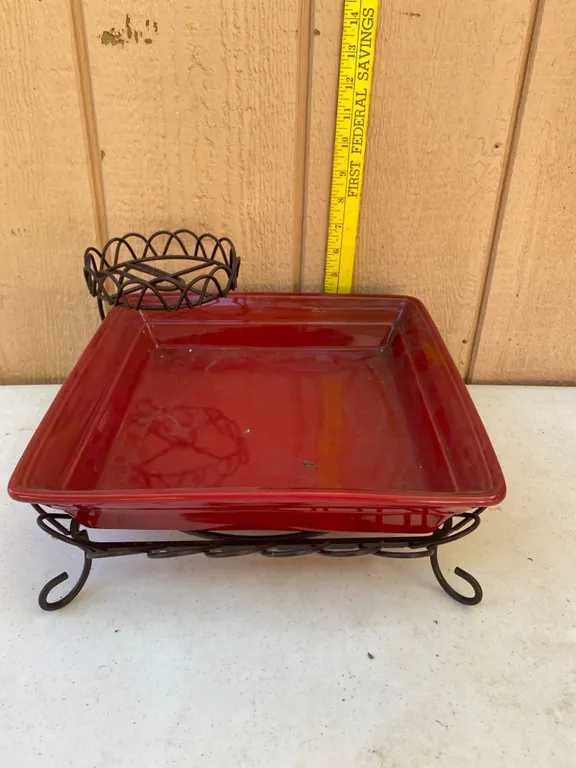 Celebrating Home Red Ceramic Plate with Wrought Iron Stand and Basket
