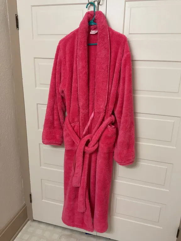 Bath & Body Works Pink Polyester Robe, Size L/XL