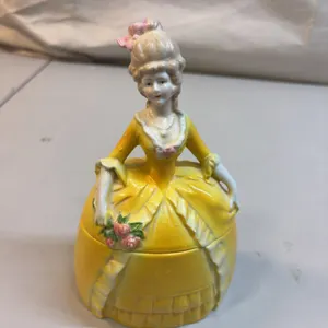 Erphila Madame Pompadour Dish