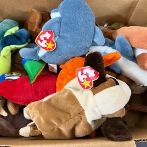 Assorted Group Of Beanie Babies