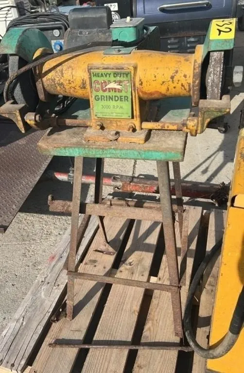 COMET Heavy Duty 3000 RPM Grinder on Stand.