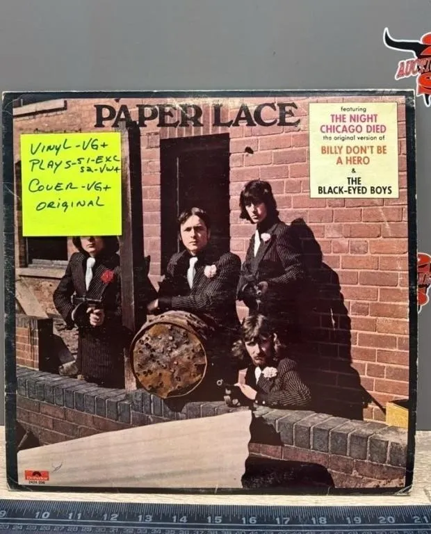 Paper Lace: Paper Lace Record Album. Grading Per