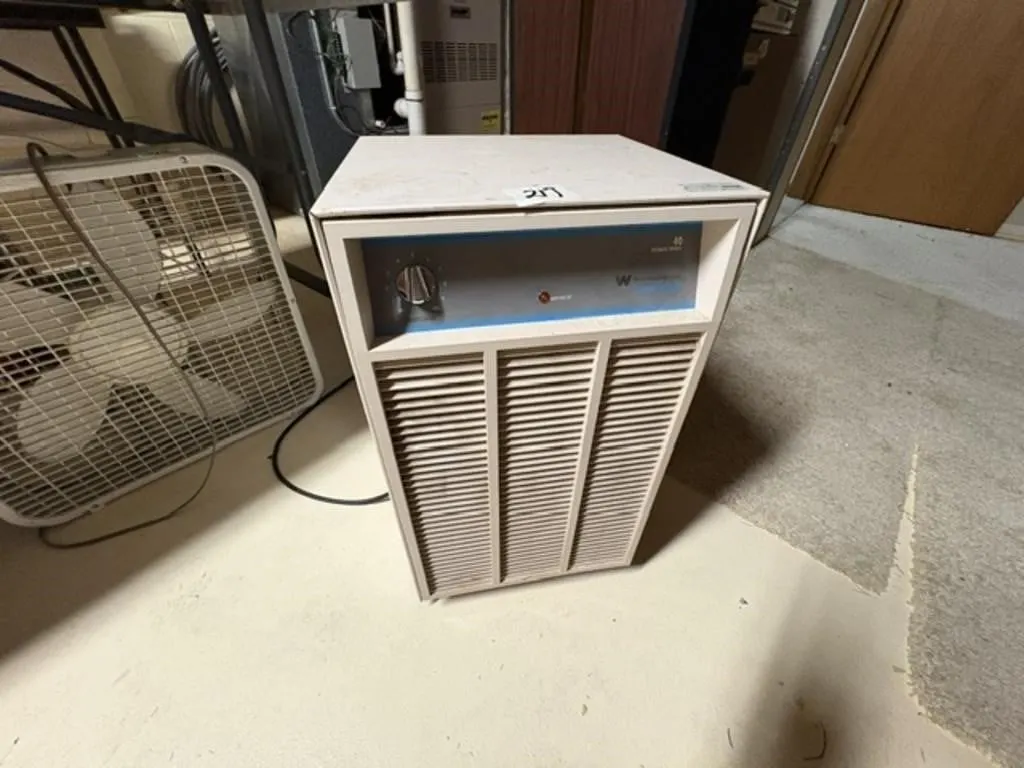 DEHUMIDIFIER