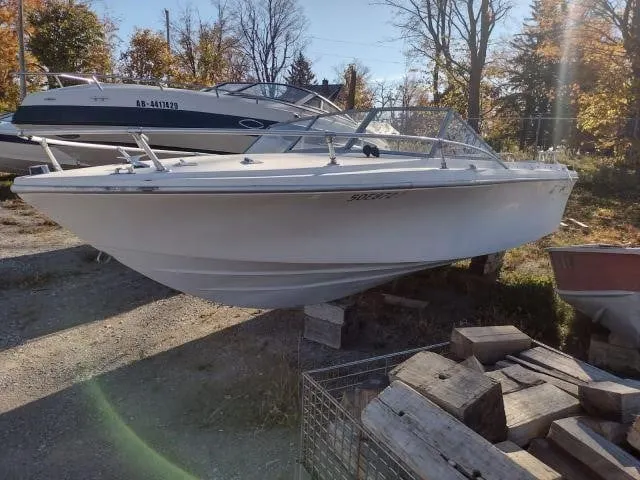 1973 Fiberform 19 Ft Closed Deck