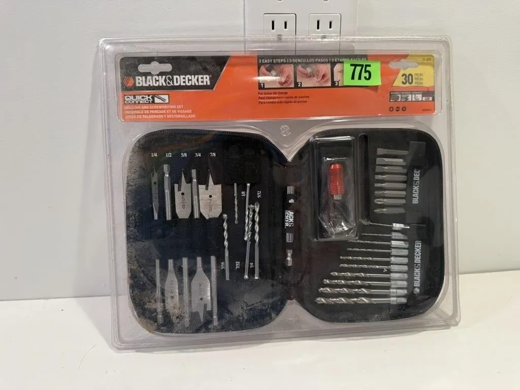 Black & Decker drilling, screwdriver set