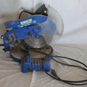 Benchtop 8 1/4" Compound Miter Saw