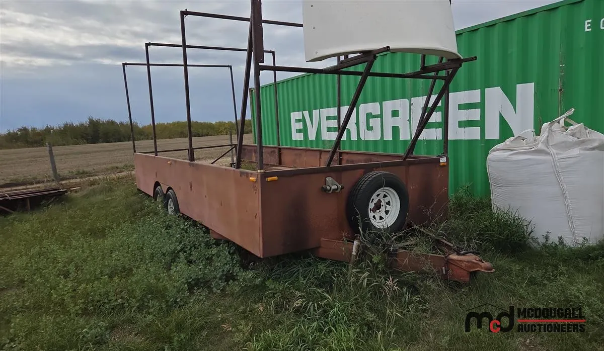 Tandem-Axle Utility Trailer
UNRESERVED