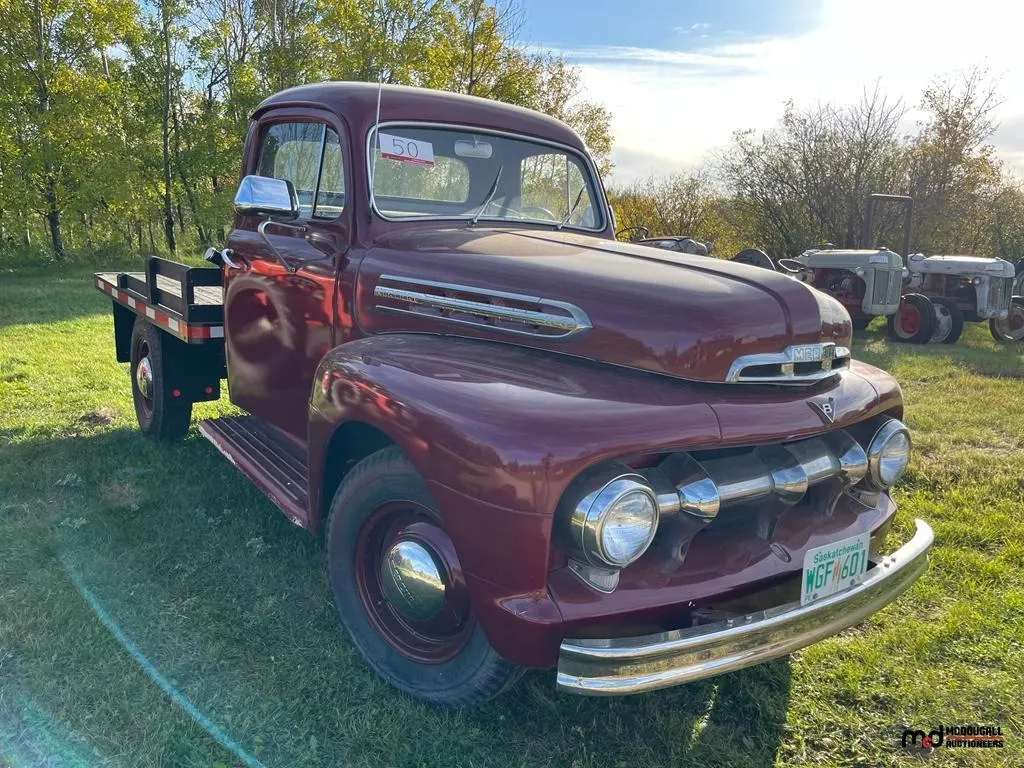 1951 Mercury M-3 Series Flatbed Pickup Truck
UNRESERVED