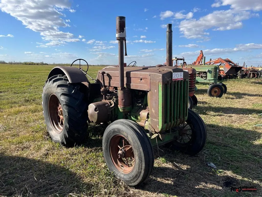 John Deere Model D Tractor (Non-Runner)
UNRESERVED