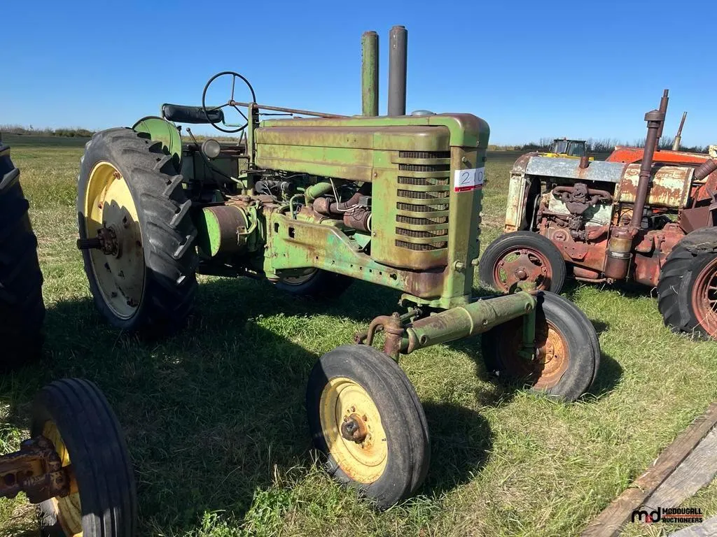 John Deere Model A Tractor (Non-Runner)
UNRESERVED