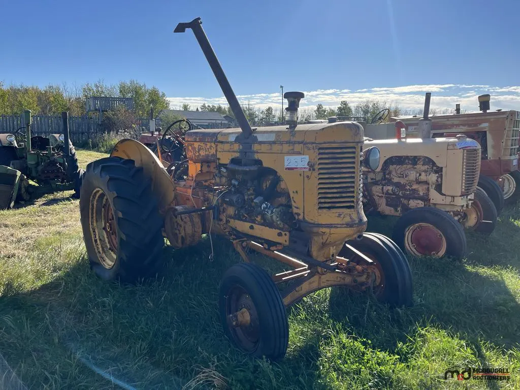 Minneapolis-Moline 283A-4 Tractor (Non-Runner)
UNRESERVED