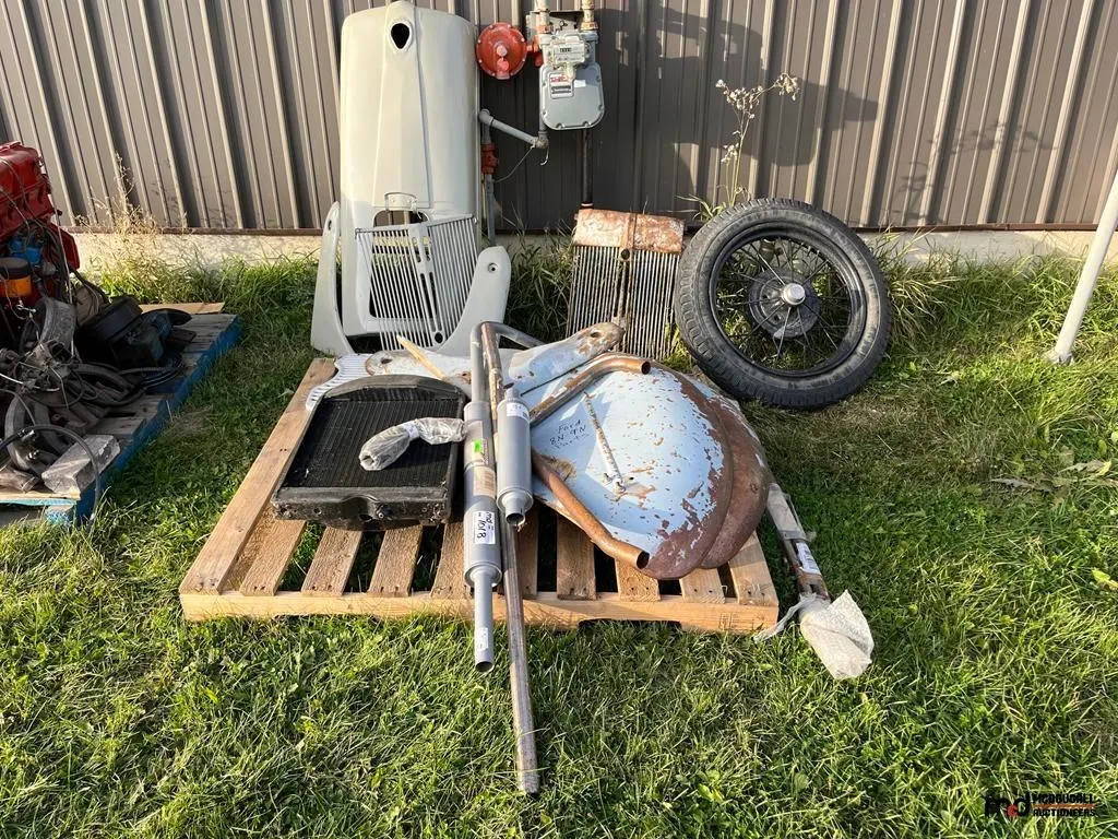 Assorted Ford Tractor Parts
UNRESERVED