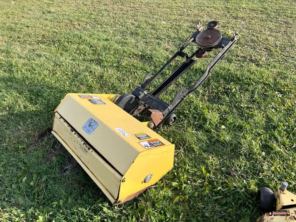 John Deere 30'' Mechanical Tiller
UNRESERVED