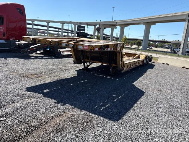 2009 Terex Load King 453/4DFPRCA 48 ft Tri/A Folding Neck Trailer