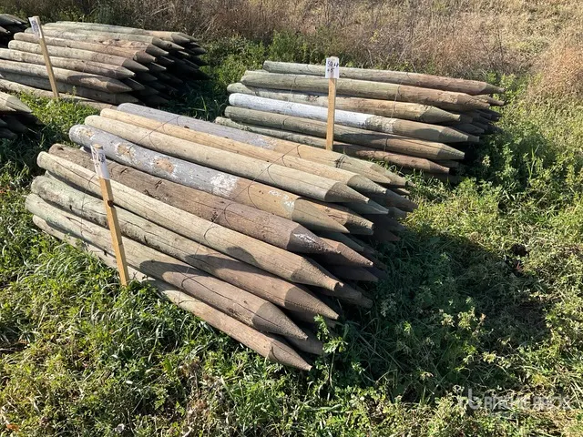 Quantity of (100) 6 ft Fence Posts