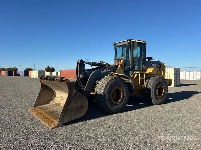 2005 John Deere 644J Wheel Loader
