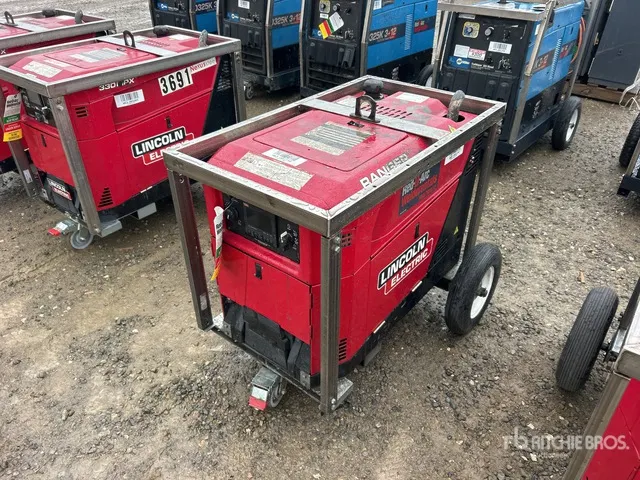 Lincoln Ranger 330MPX 330 A Multi-Process Engine Driven Welder