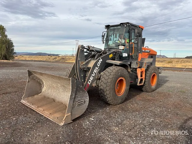2024 Develon DL250-7 Wheel Loader