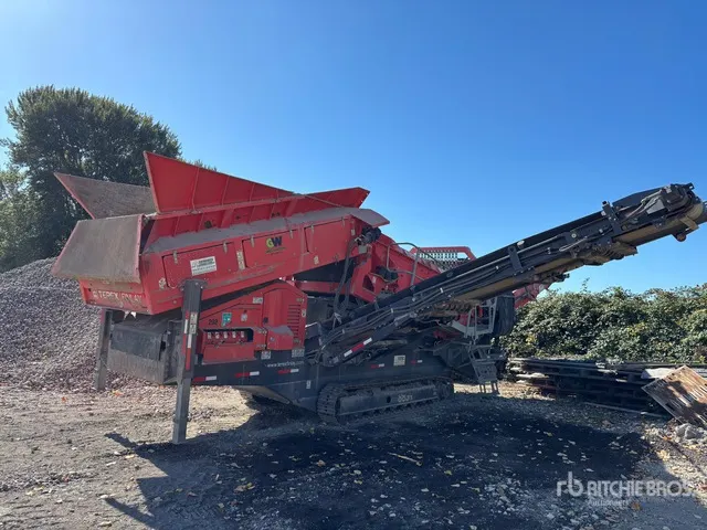 2020 Terex 883 Tracked Screen Plant