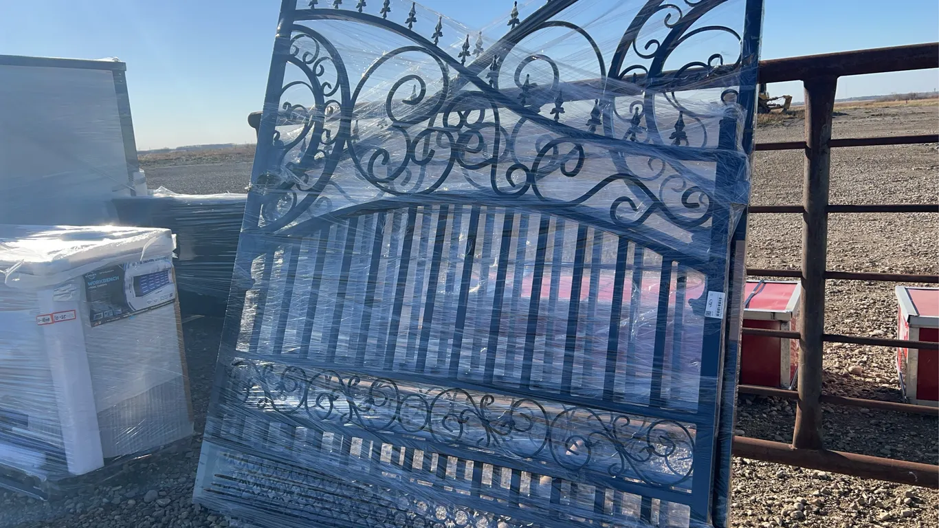 Greatbear Dual Swing Wrought Iron Gate W/Curved Pattern-14'
