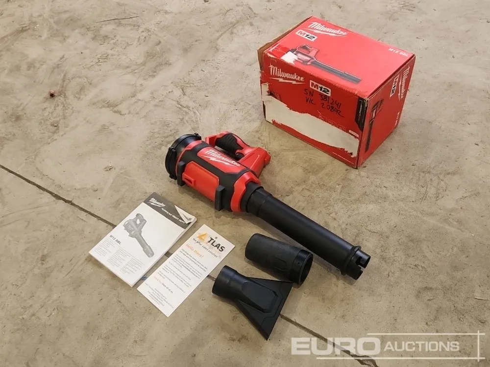 Unused Milwaukee M12 BBL-0