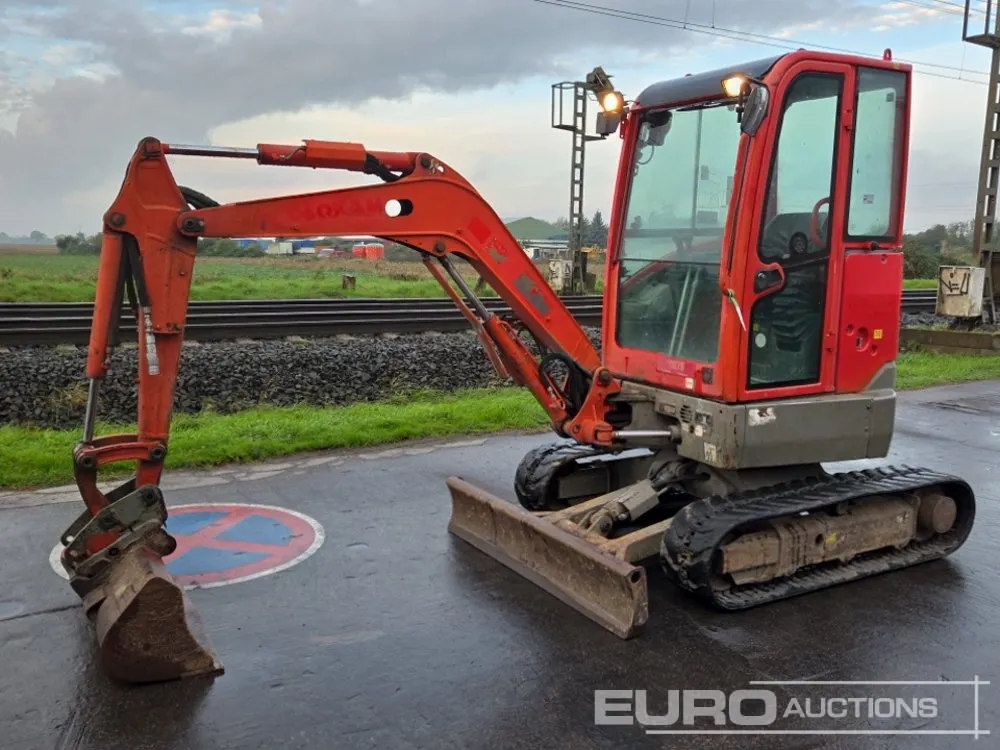 2017 Volvo ECR25D