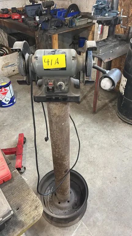 Maximum bench grinder on stand