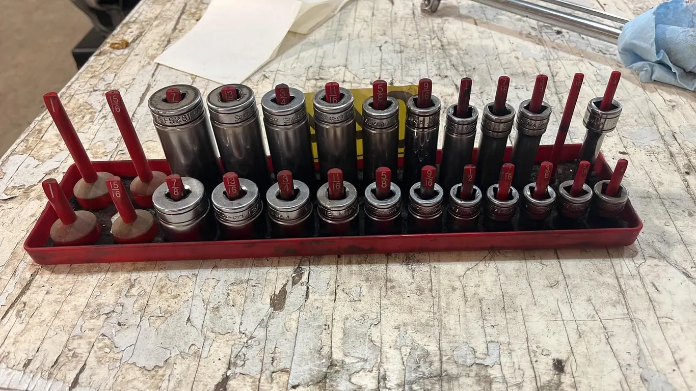 21 piece snap on 3/8” drive standard socket set