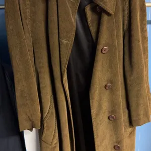 London Fog Maincoats Queens Rib Corduroy Overcoat, Olive, 42 1/2