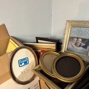 Picture Frames, Art, and Fabric Pieces in Mixed Lot