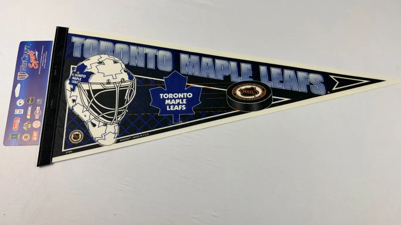 Toronto Maple Leafs Pennant