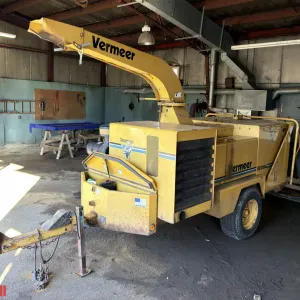 2000 Vermeer  BC1800a Chipper